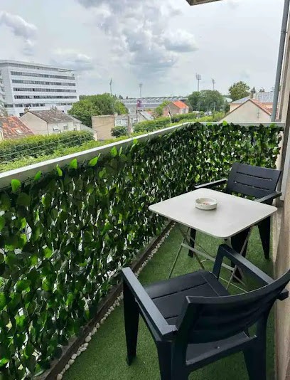 Cocooning & Escale BNB, Hôtel à Châteauroux