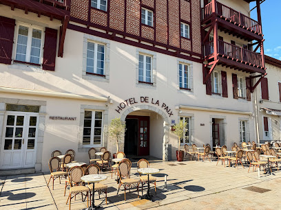 Hôtel De La Paix Hôtel à Saint-Palais