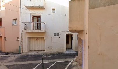 Chambre Claire Et Ensoleillee, Hôtel à Sérignan