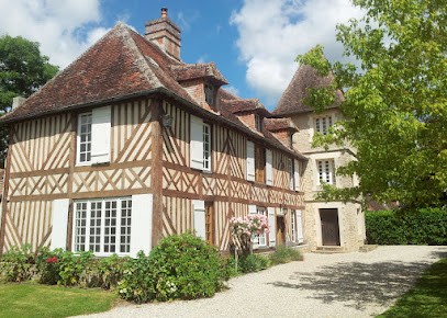 Manoir des Ullis, Hôtel aux Authieux-Papion