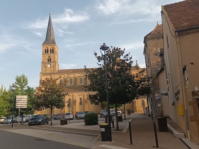 HÔTEL LE TÉMÉRAIRE, Hôtel à Charolles