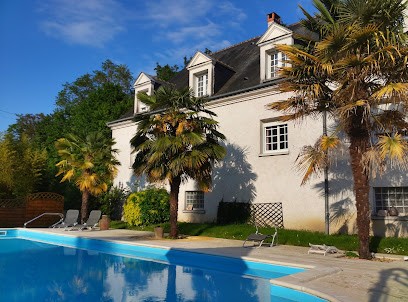 Le Pigeonnier, Hôtel à Saint-Martin-le-Beau