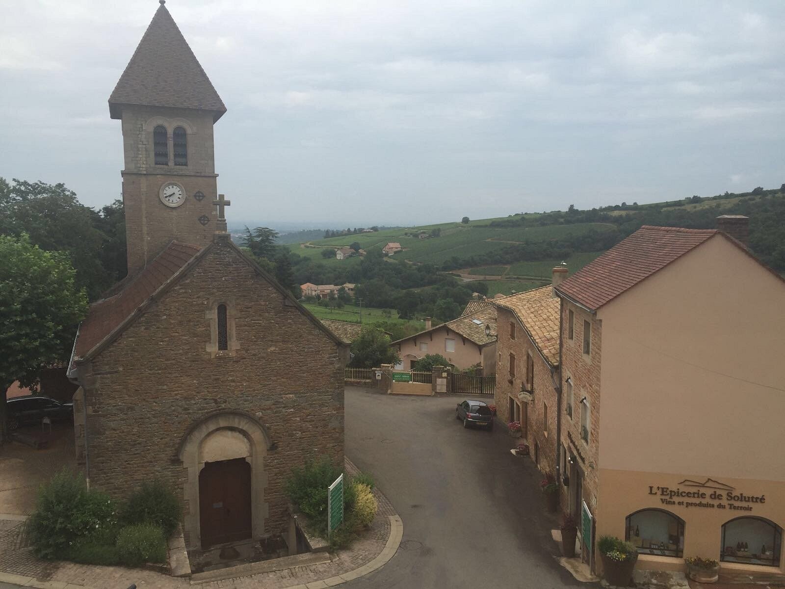 La Courtille De Solutré, Hôtel à Solutré-Pouilly