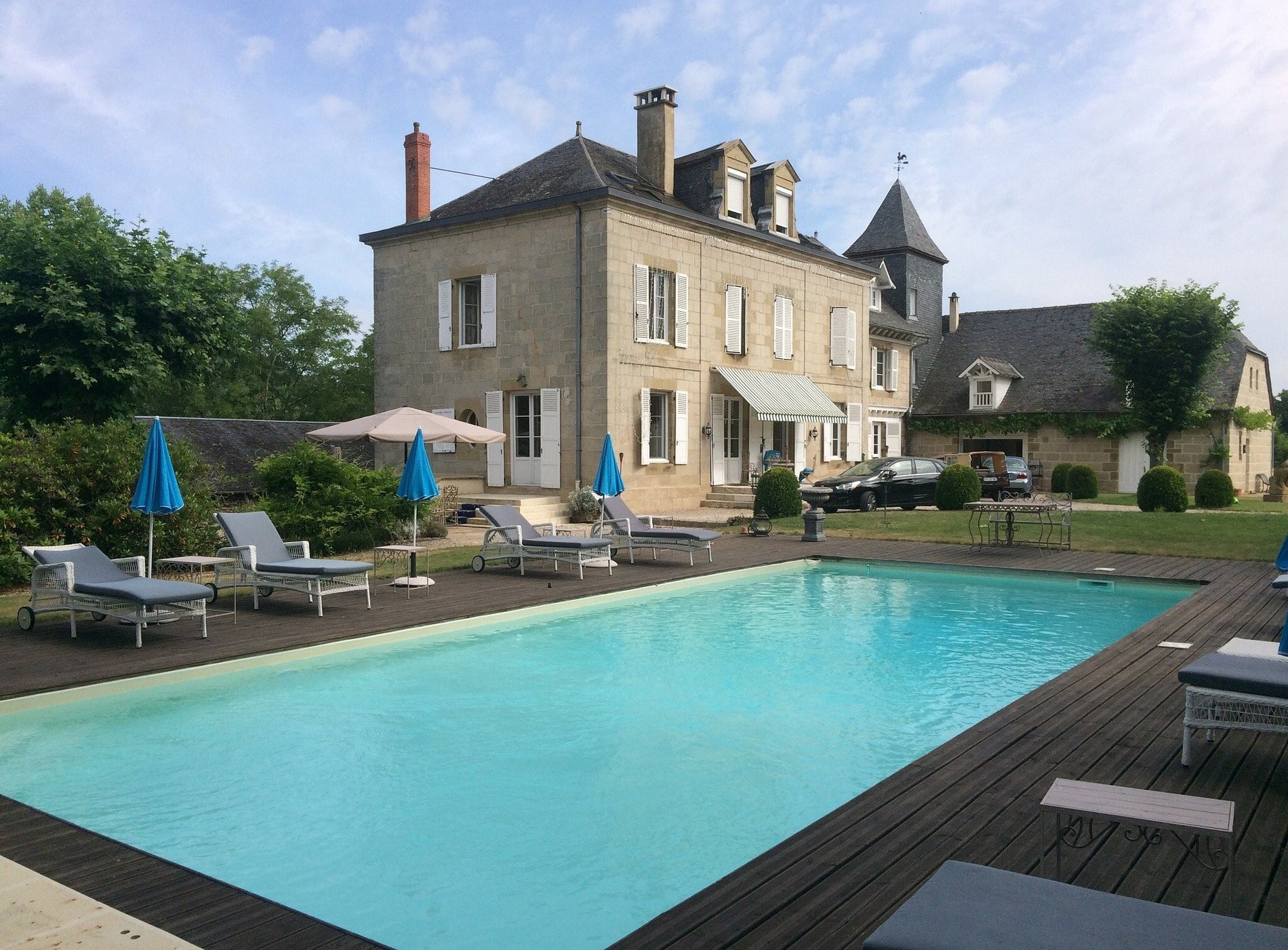 Moulin Bleu, Hôtel à Saint-Pantaléon-de-Larche