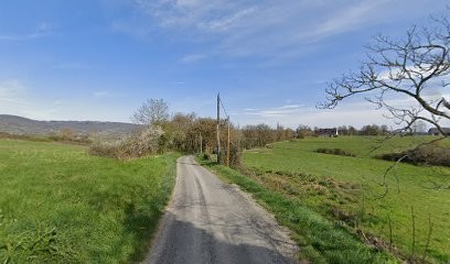 Le Château De Lormaris, Hôtel à Turenne