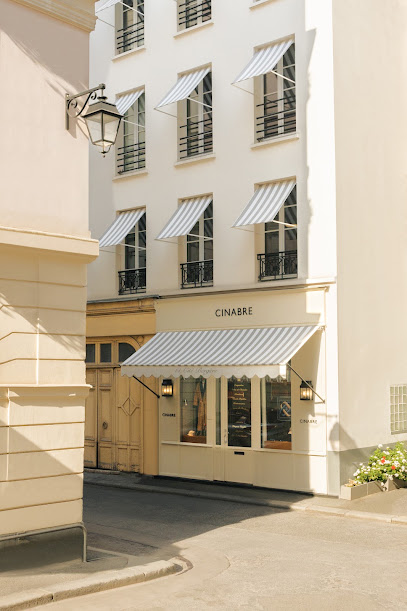 Les Suites Cinabre Hôtel à Paris 09