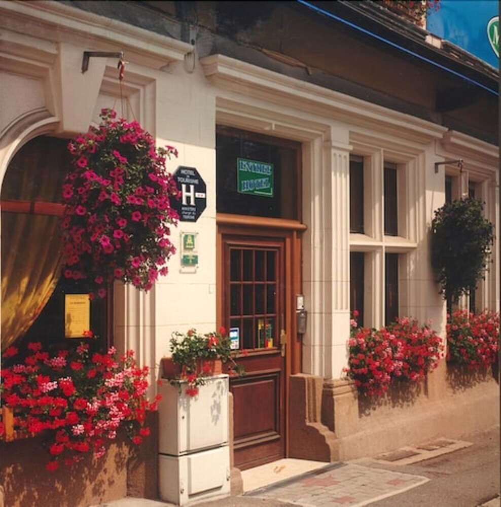 Hotel Restaurant Moderne Bellavi, Hôtel à Freyming-Merlebach