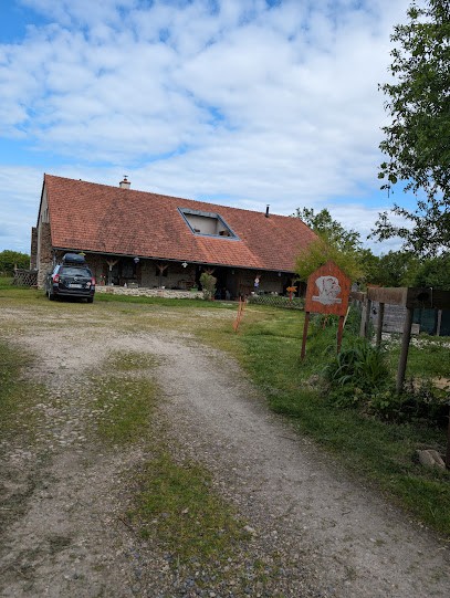 Chez So et Compagnie, Hôtel à Saint-Gérand-de-Vaux