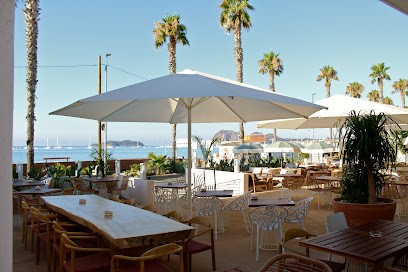 HÔTEL PLAGE LE ROSE THÉ, Hôtel à La Ciotat