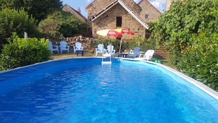 Chambres D'Hôtes L'Oie, Hôtel à Marcillat-en-Combraille