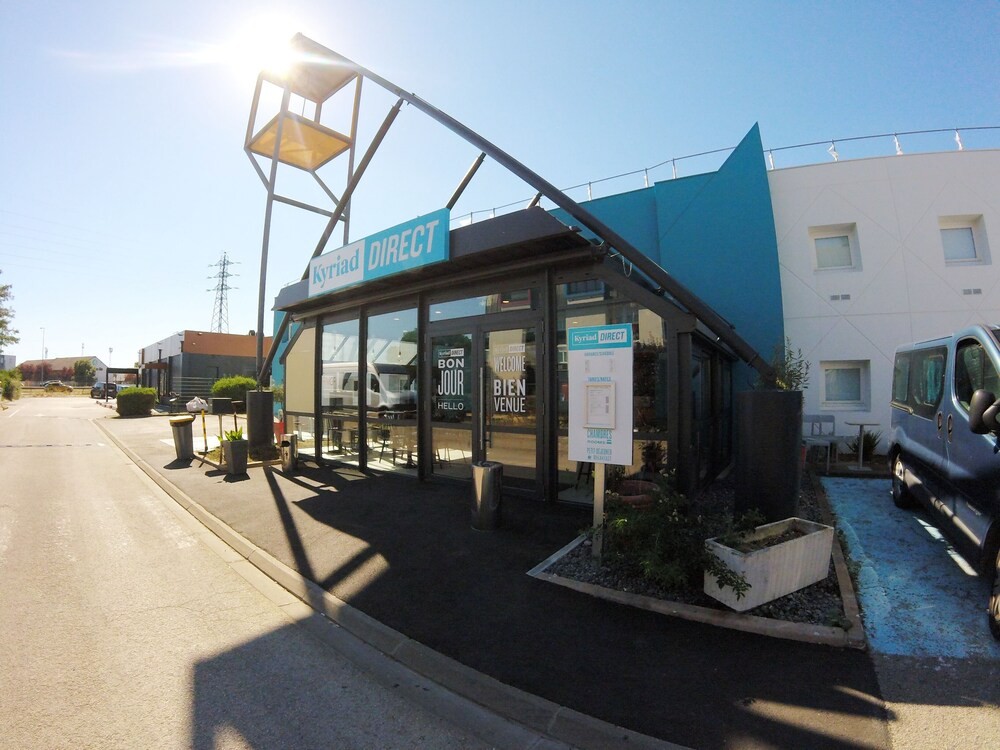 HotelF1 Dijon Sud, Hôtel à Chenôve