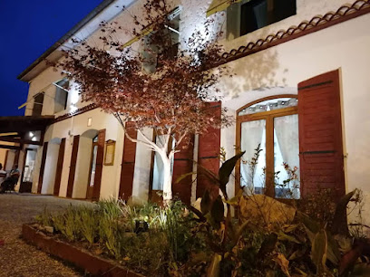 Au Feu De Bois Hôtel à Amou