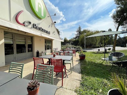 Restaurant Campanile Villejust, Hôtel à Villejust