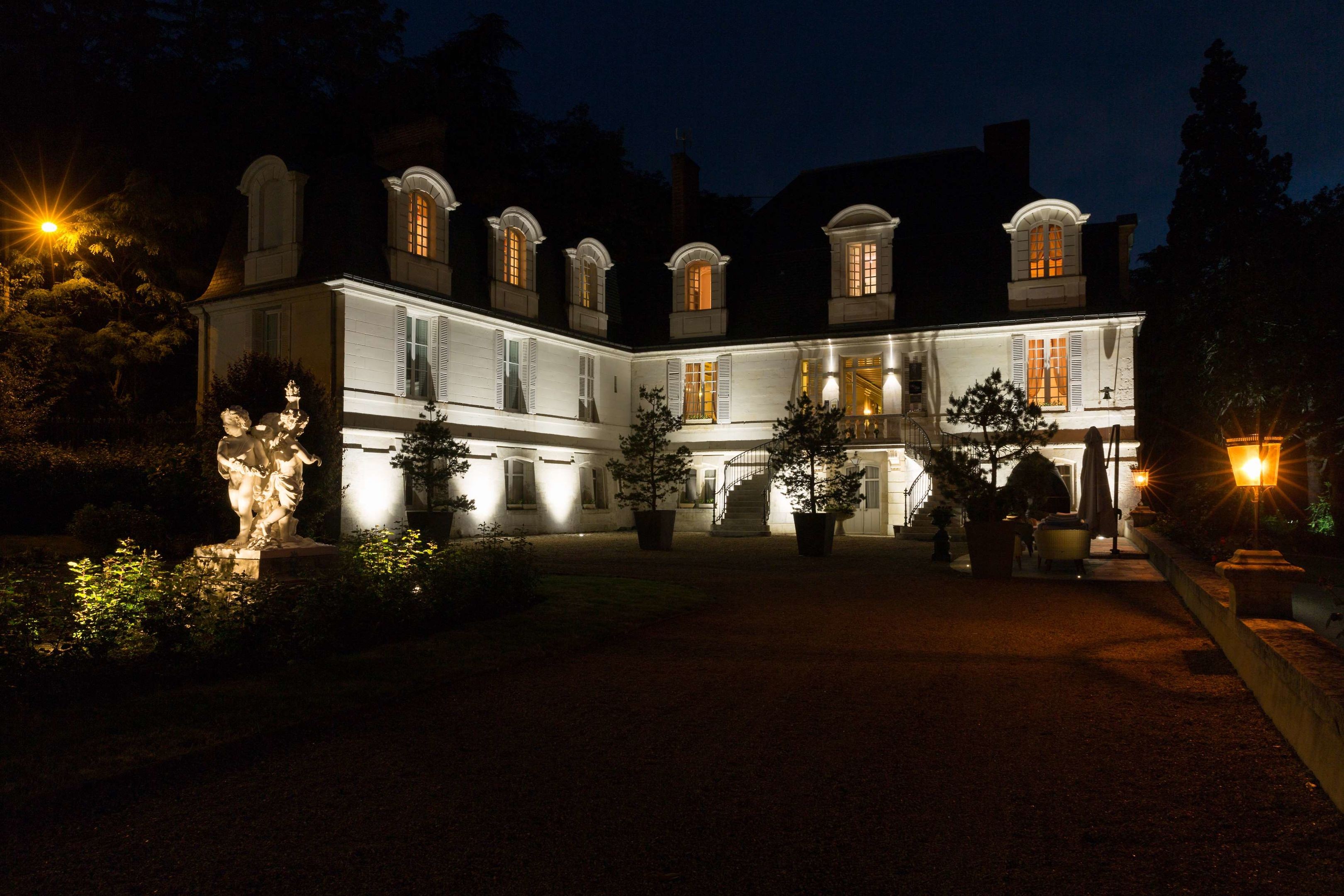 The Originals Relais, Château De Beaulieu Et Magnolia Spa, Hôtel à Joué-lès-Tours