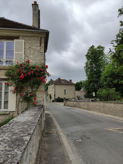 Auberge De Fontaine, Hôtel à Fontaine-Chaalis