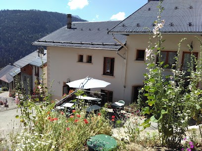 Gîte Auberge De La Vallée De L'eau Rousse, Hôtel à La Léchère