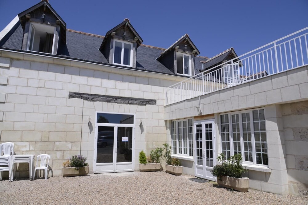 Résidence Hôtel De La Salle, Hôtel à Vallères