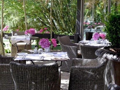 Logis Hôtel Le Relais De Comodoliac, Hôtel à Saint-Junien