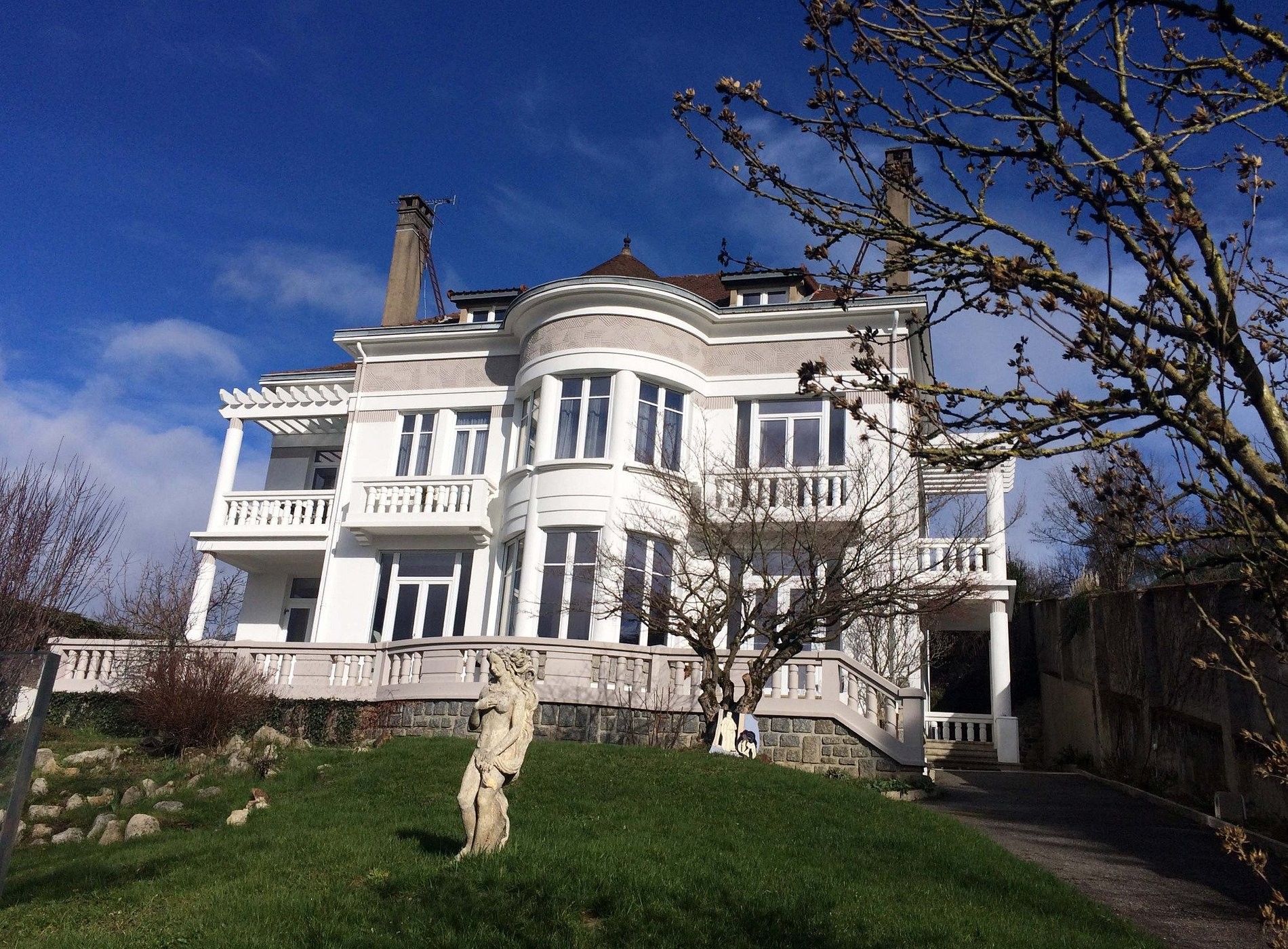 Villa Fani, Hôtel à Thiers