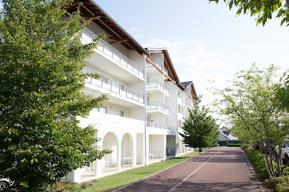 Zenitude Hôtel-Résidences Divonne-les-Bains : La Versoix, Résidence Hôtelière à Divonne-les-Bains