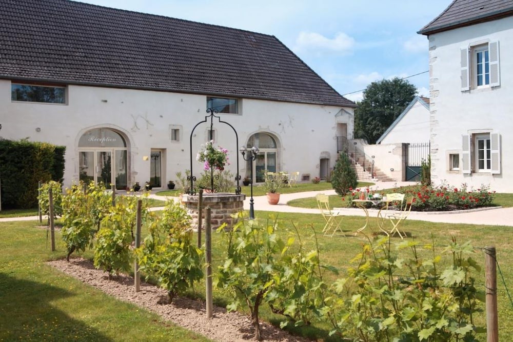 Hotel L'Orée des Vignes, Hôtel à Gilly-lès-Cîteaux
