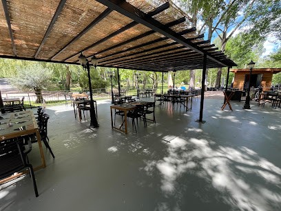 Hôtel-restaurant Les Terrasses Du Durzon, Hôtel à Nant