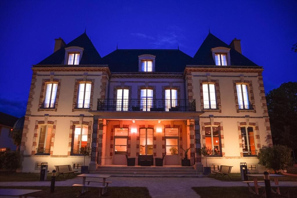 Residence Château Du Mée · Appart Hôtel Mée, Résidence Hôtelière au Mée-sur-Seine