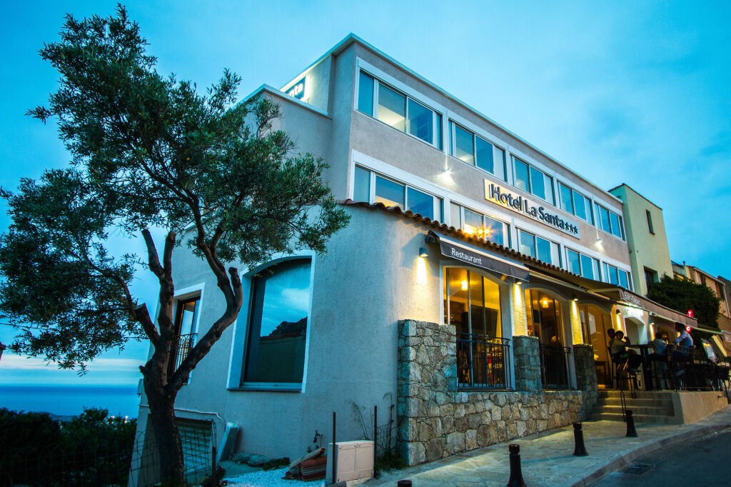 Hôtel Restaurant La Santa, Hôtel à Santa-Reparata-di-Balagna