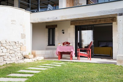 Les Cabanes De Monbazillac, Hôtel à Monbazillac