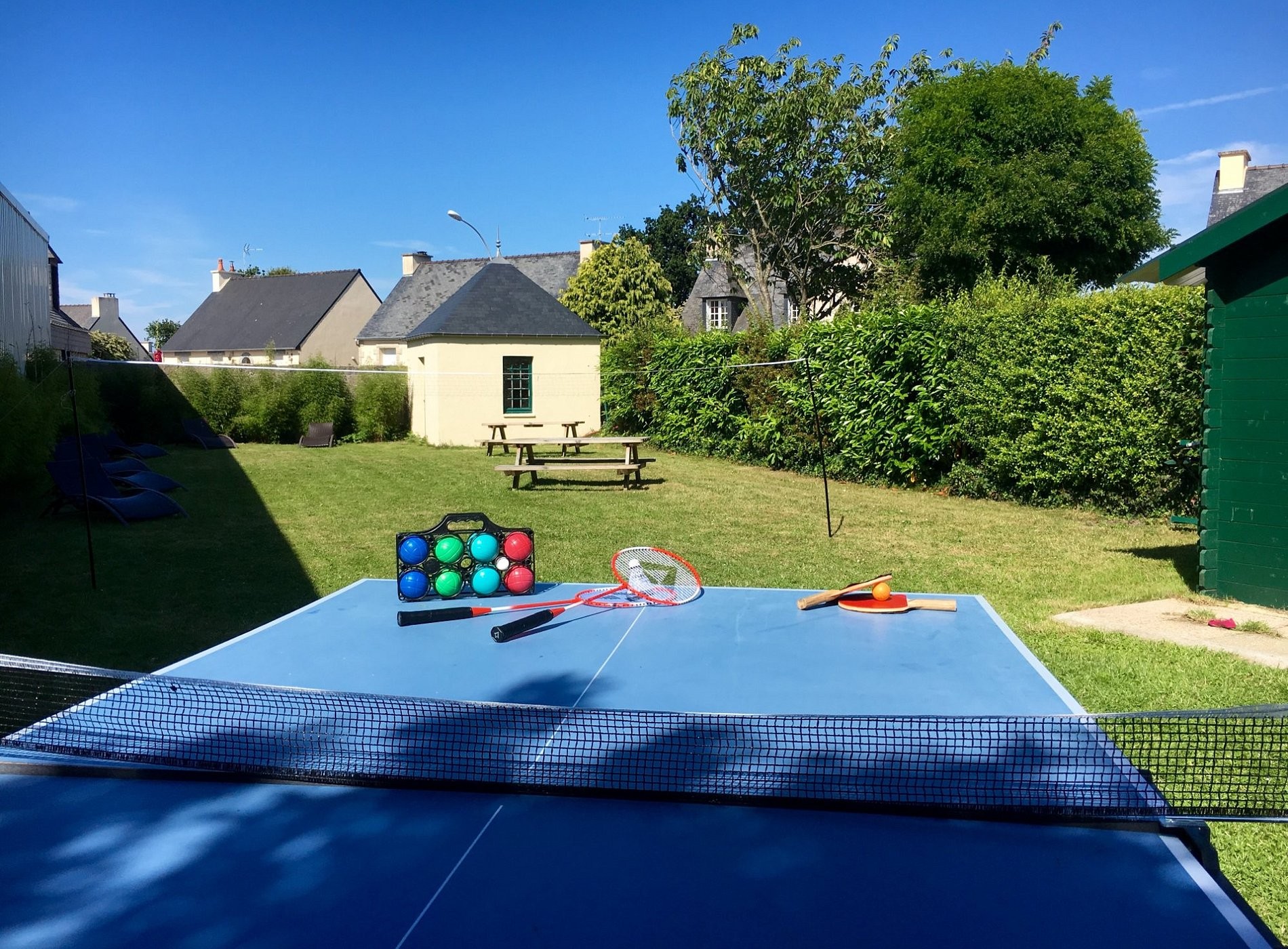 Contact Hôtel de Matignon, Hôtel à Matignon