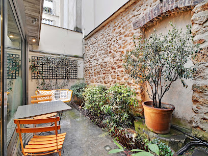 Fabulous House : A Gem In Chic Western Paris - Belvilla By Oyo Hôtel à Paris 17