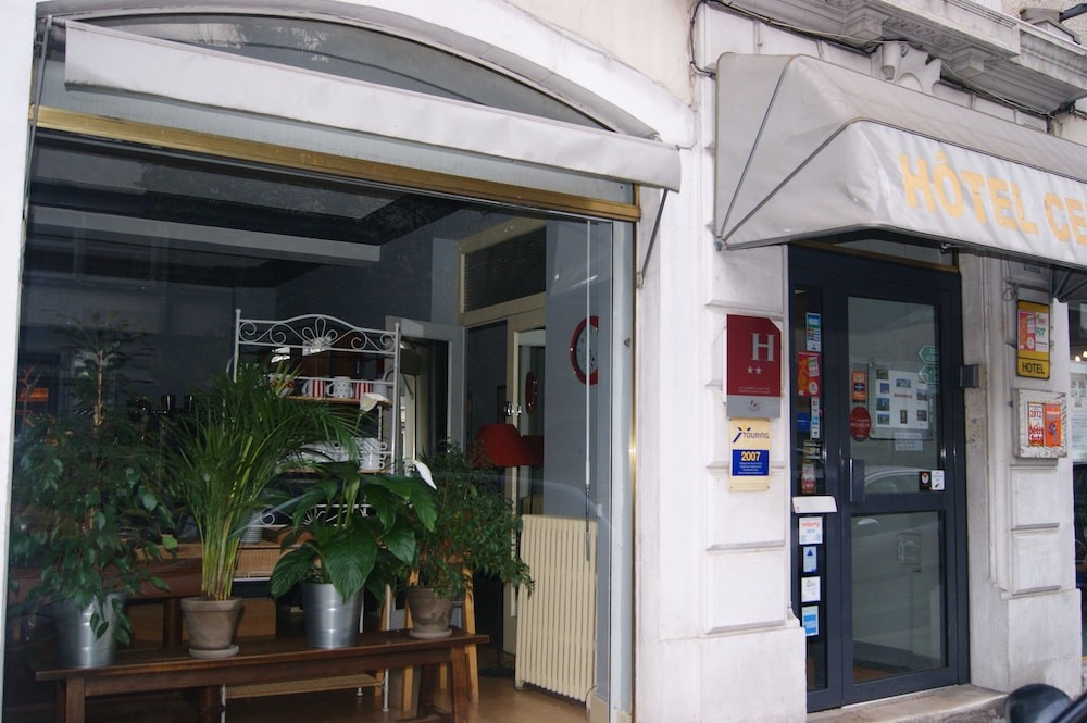 Hôtel Central, Hôtel à Pau