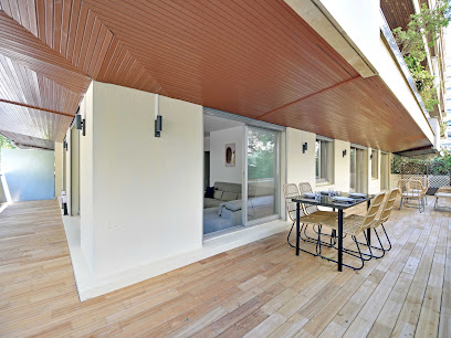 Elegant Apartment - 2Br/6P - Tour Eiffel- Belvilla By Oyo, Hôtel à Paris 15