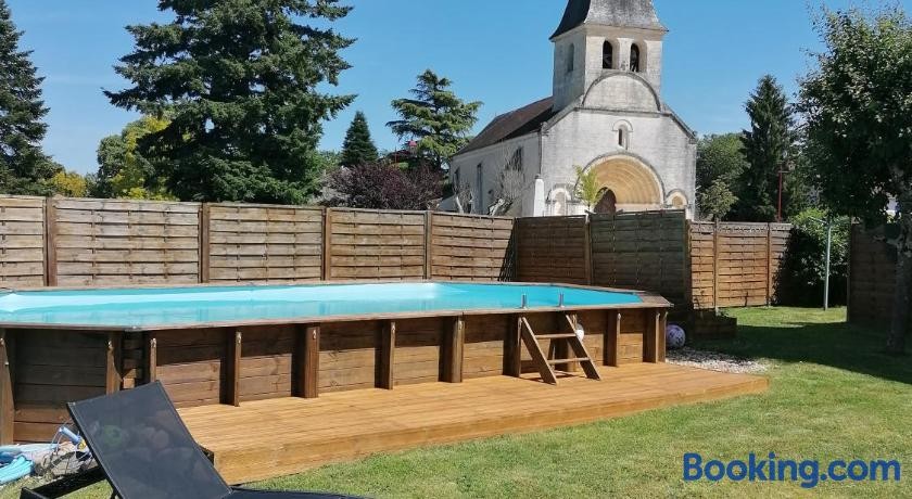 Hôtes de l'Isle, Hôtel à Saint-Médard-de-Mussidan