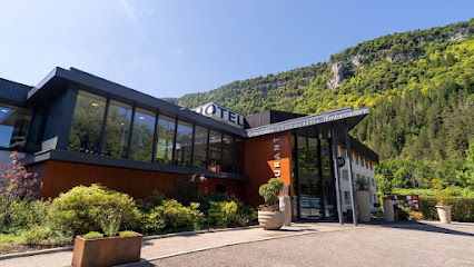 Logis Hôtel L'embarcadère Hôtel à Nantua
