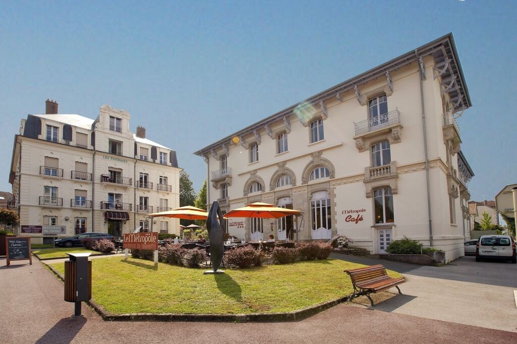 Appart Hôtel Résidence Le Métropole & Les Thermes, Résidence Hôtelière à Luxeuil-les-Bains