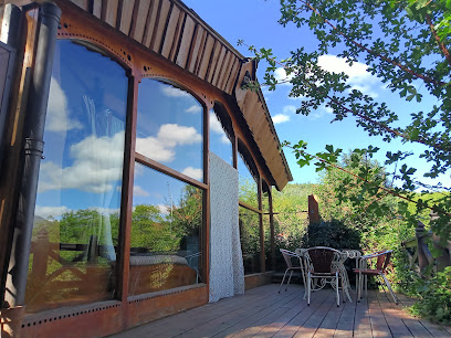 Nid D'amour En Forêt, Hôtel à Escaro