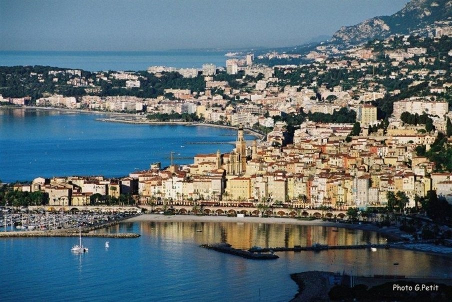 Hôtel Richelieu, Hôtel à Menton