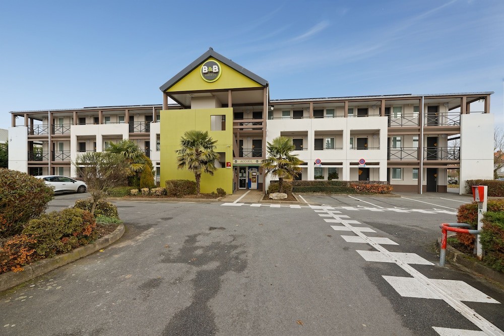 B&B HOTEL Lens Noyelles-Godault, Hôtel à Noyelles-Godault