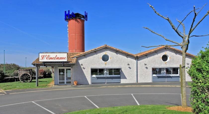 ACE Hôtel Vendée Sainte-Hermine, Hôtel à Sainte-Hermine