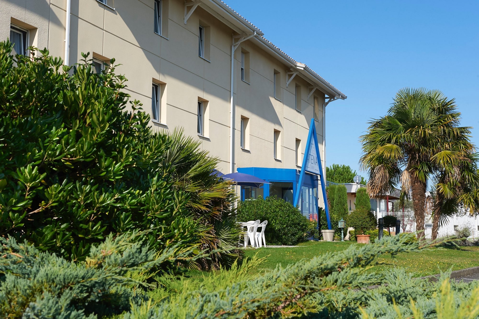 Hôtel Atena Bordeaux Créon, Hôtel à Créon