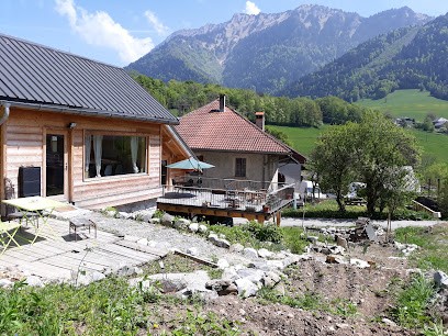 le p'tit TAVALAN, Hôtel à Chevaline