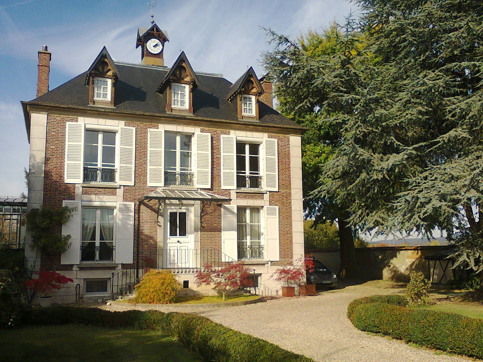 Le Jardin Des Erables, Hôtel à Saint-Marcel
