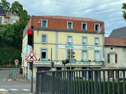 Logis Hôtel Ancona Rest. aux Armes de Briey, Hôtel à Val de Briey