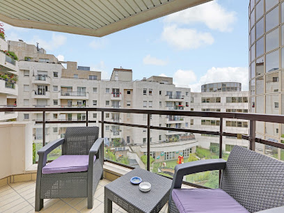 Modern Apat With Balcony-2Br/2P-Levallois-Perret - Belvilla By Oyo Hôtel à Levallois-Perret