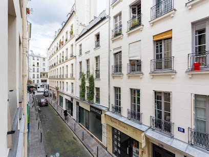 Lovely Apartment Montorgeuil 6P - Belvilla By Oyo Hôtel à Paris 02