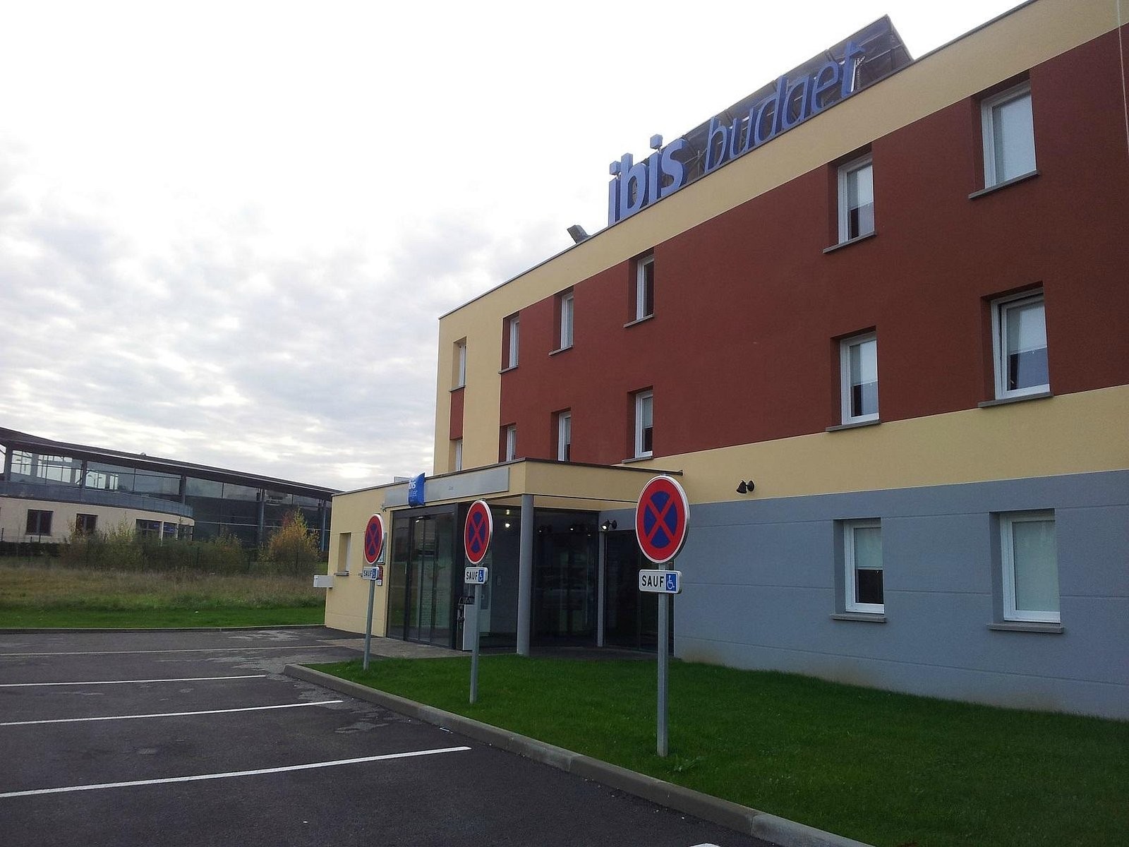ibis budget Givet, Hôtel à Givet