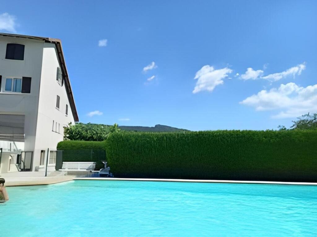 Le VAL du CANTAL, Hôtel à Polminhac