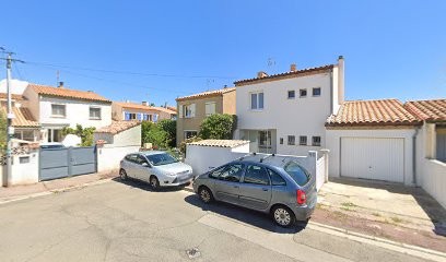 Orange, Hôtel à Gruissan