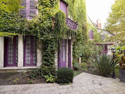 Logis Hôtel Le Grenier à Sel, Hôtel à Montluçon
